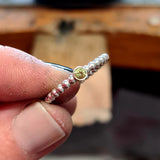 2 mm kulering med stein