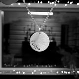 2 cm amulett med diverse tekstar