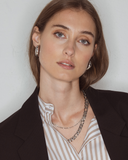 SASHA SMALL, kjede